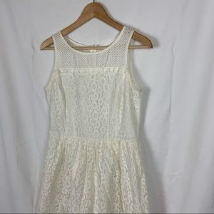 DR Collection Wht Cotton Lace Embroidered Dress S4